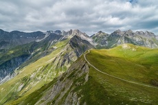Panorama Höhenweg auf über 2'200 m.ü.M.